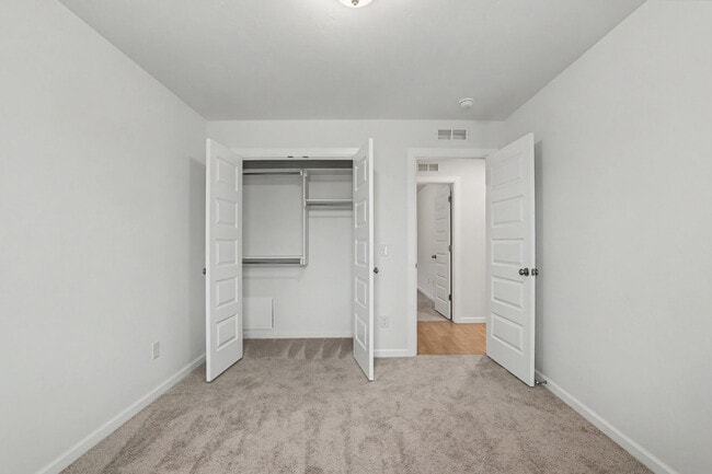 Building Photo - 8601 NW 76th St