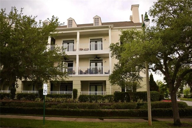 Building Photo - 239 Longview Ave