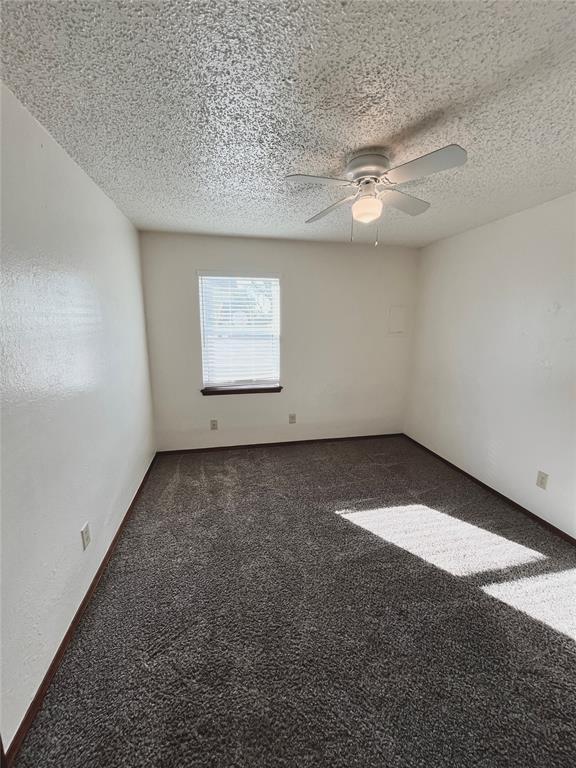 Building Photo - 300 Chalmette Dr