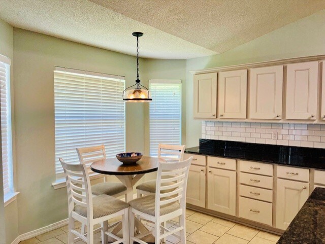 Building Photo - 8271 Branston Dr