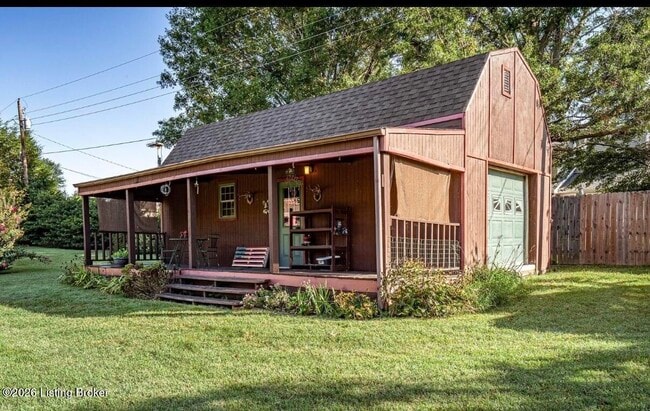 Building Photo - 207 Lake Shore Dr