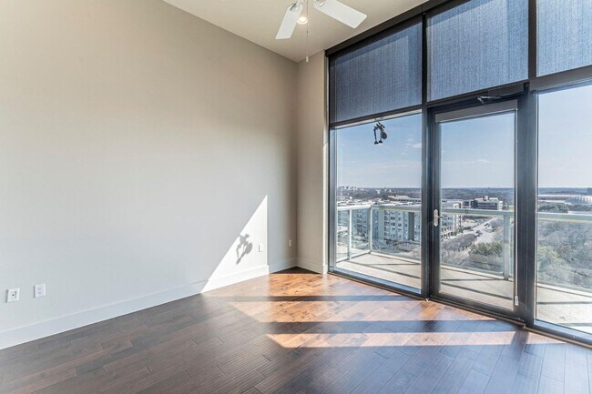 Building Photo - Exclusive wastside condo now available!
