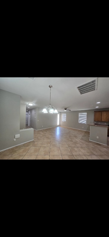 Building Photo - 6211 Trenton Parade Ave