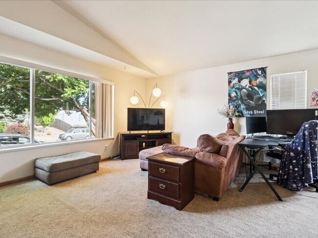 Building Photo - Great Home in Fort Collins