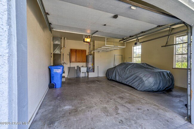 Building Photo - 1957 Forest View