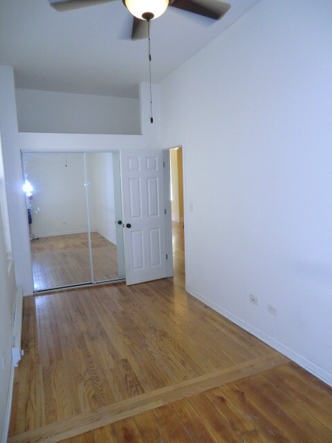 Building Photo - 2728 N Artesian Ave