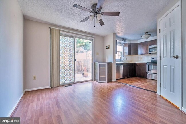 Building Photo - 1756 Jacobs Meadow Dr