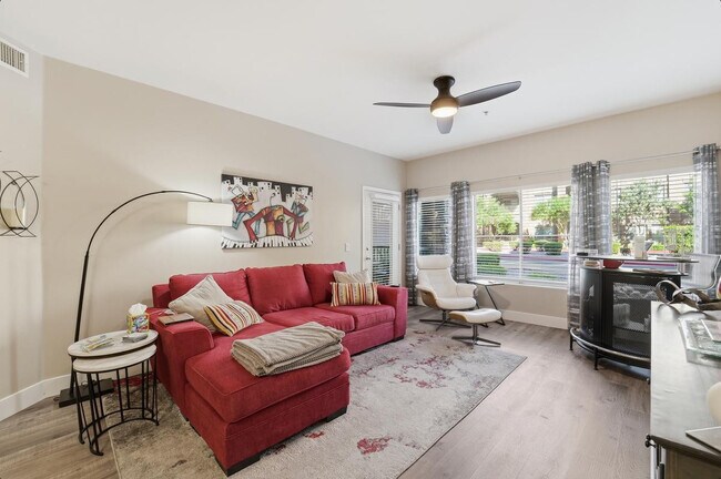 Building Photo - 5450 E Deer Valley Dr