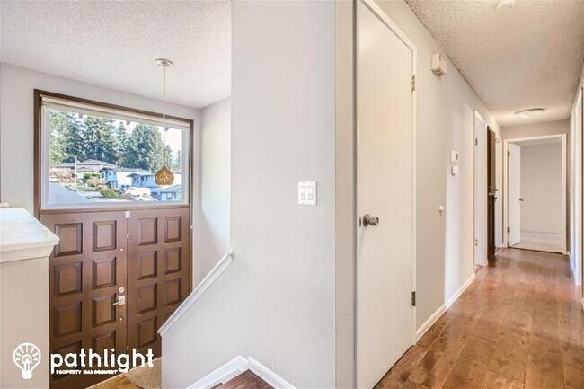 Building Photo - 18923 127th Place Southeast, Renton, WA, 9...