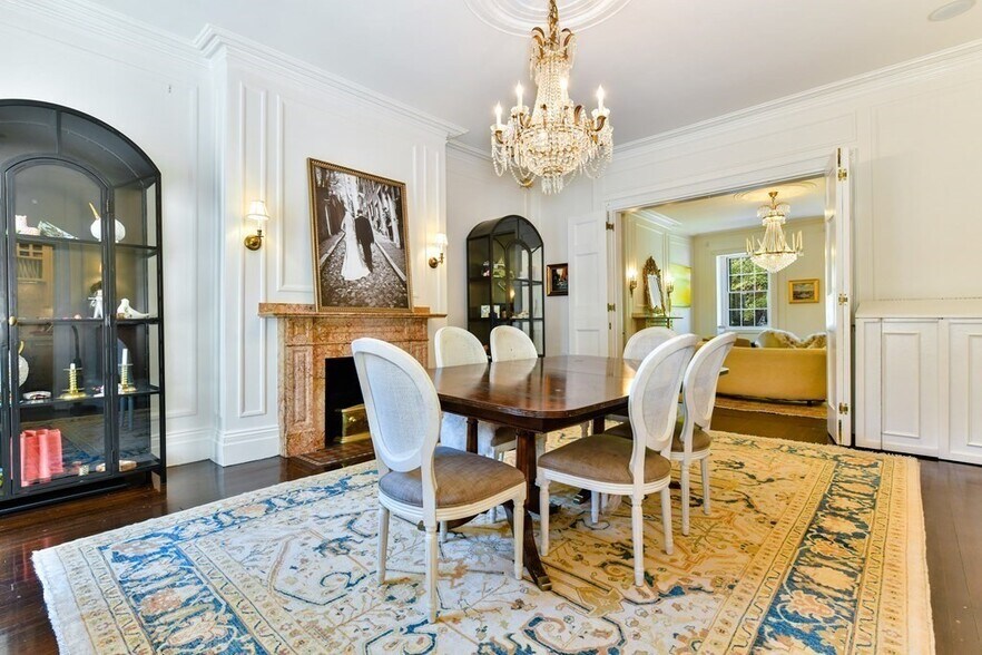 Building Photo - 48 Mount Vernon St