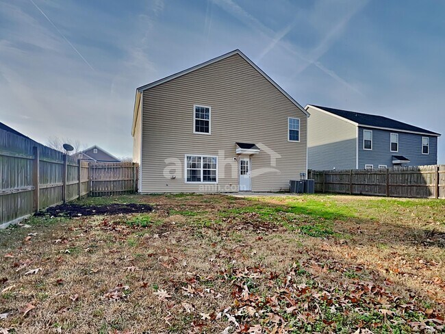 Building Photo - 2030 Clipstone Dr