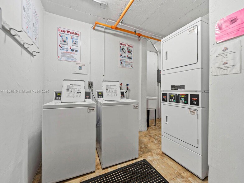 Building Photo - 600 Biltmore Way