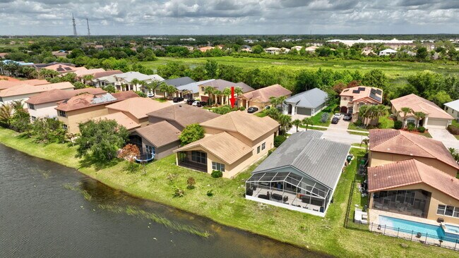 Building Photo - 2237 Newport Isles Blvd