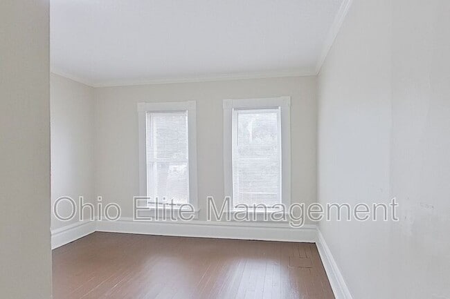 Building Photo - 1695 E Weber Rd