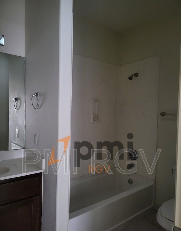 Building Photo - 403 N Lotto Ln