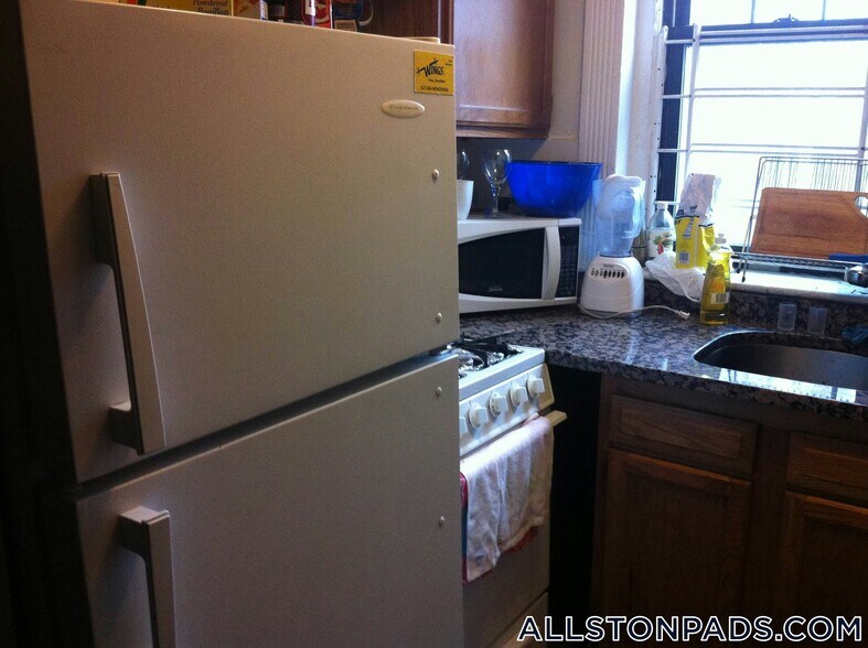 Building Photo - 1412 Commonwealth Ave