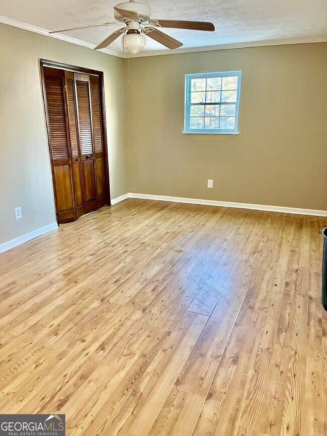 Building Photo - 152 Rountree Rd