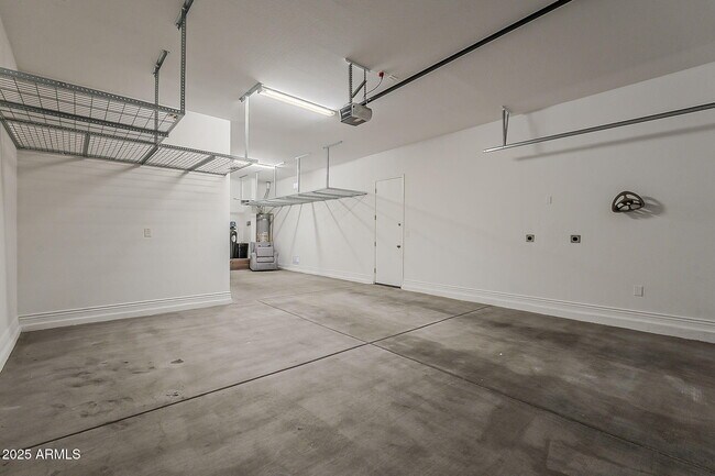 Building Photo - 3310 E Los Gatos Dr