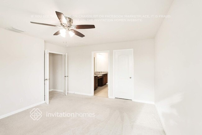 Building Photo - 12233 Blue Pacific Dr