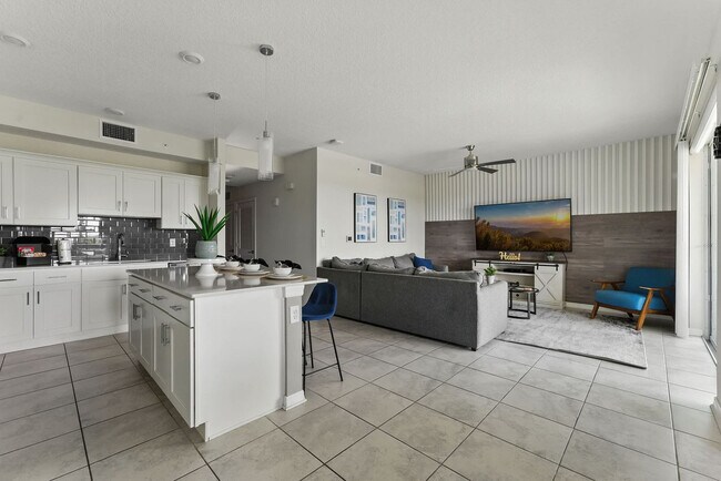 Building Photo - 3161 Paradox Cir