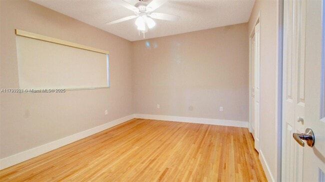 Building Photo - 6110 S Waterway Dr