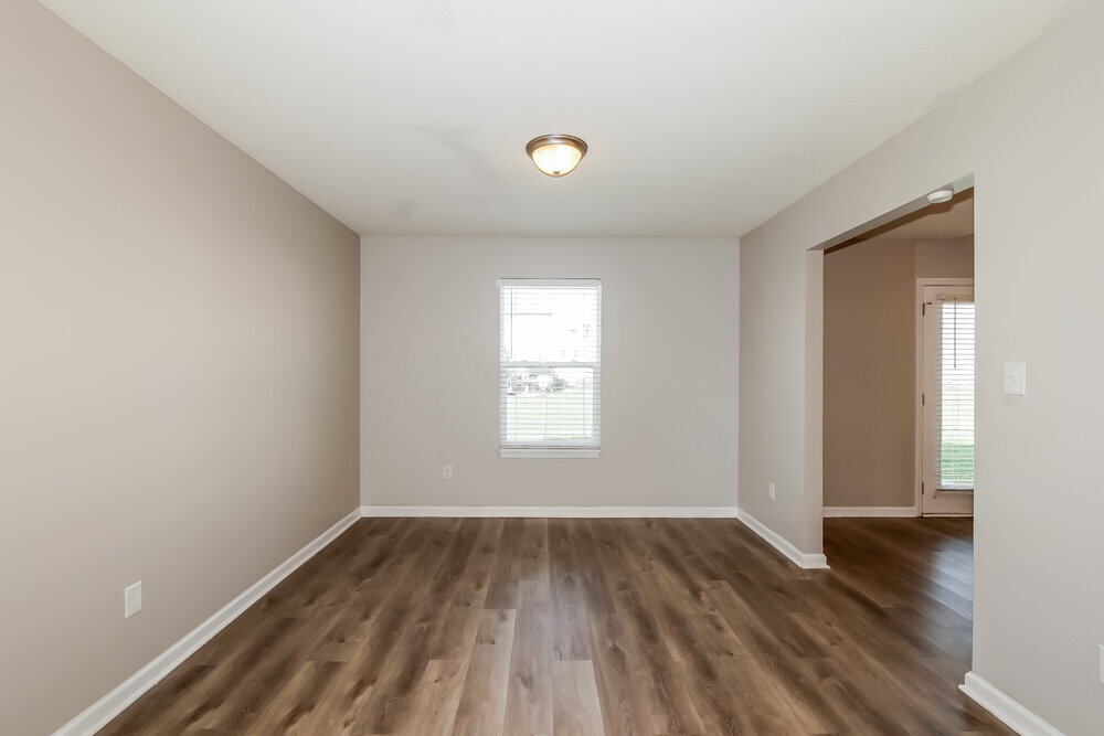 Building Photo - 8112 Grove Berry Way