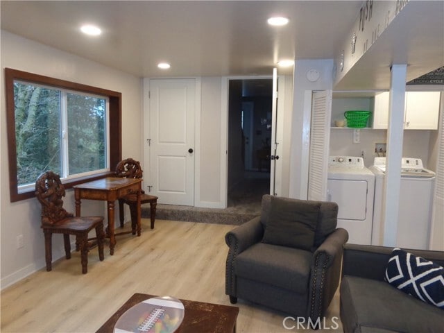 Building Photo - 24930 Knoll Cir Dr