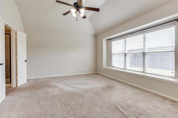 Building Photo - 1021 Durham Dr