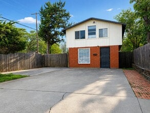 Building Photo - 2704 Avenue V