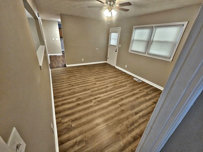 Building Photo - HOUSE FOR RENT - DECATUR