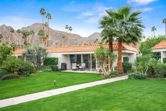 Building Photo - 45690 Pawnee Rd