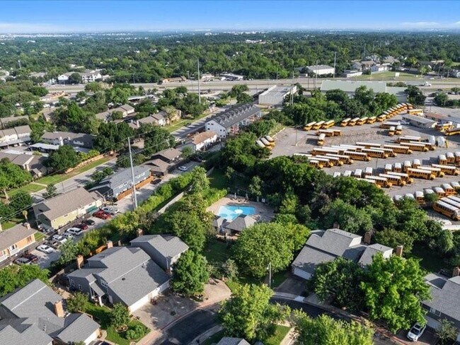 Building Photo - 1607 Coronado Hills Dr