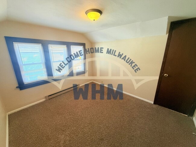 Building Photo - 2513 N 56th St