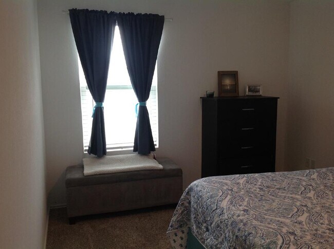 Building Photo - 13801 Mussel Rn