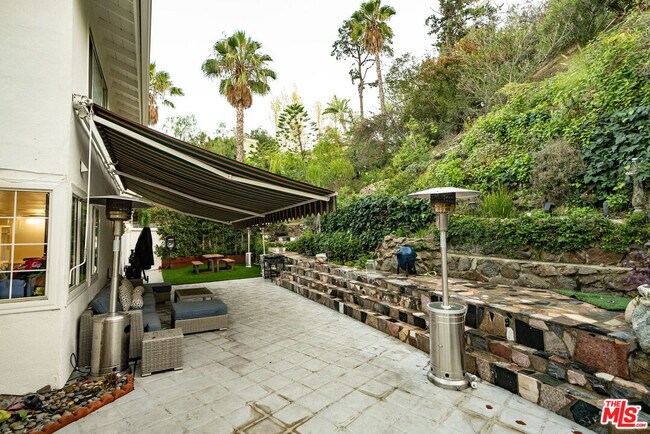 Building Photo - 2461 Jupiter Dr