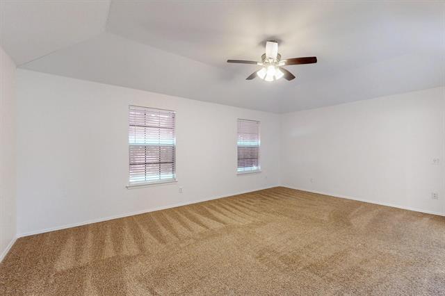 Building Photo - 1330 Kensington Ct