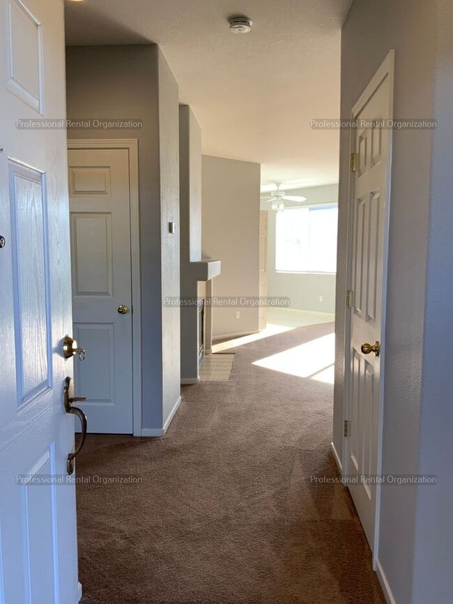 Building Photo - Your New Home Awaits: 3-Bedroom Beauty in ...