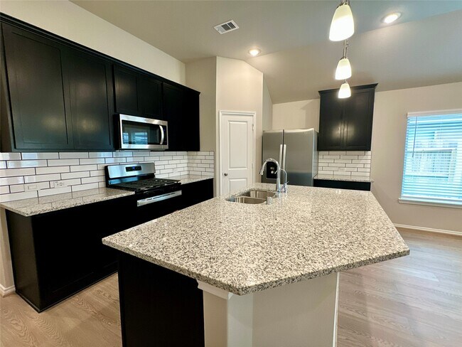 Building Photo - 3274 Old Ironwood Dr