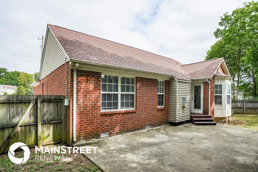 Building Photo - 1413 Cane Ct