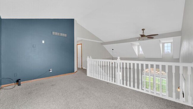 Building Photo - 167 Carriage Pl