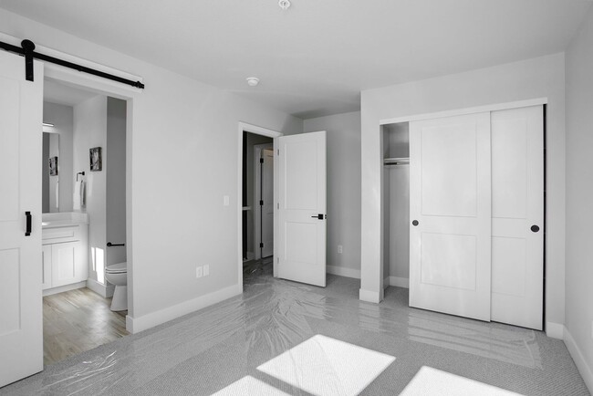 Building Photo - 11518 W 16th Ave