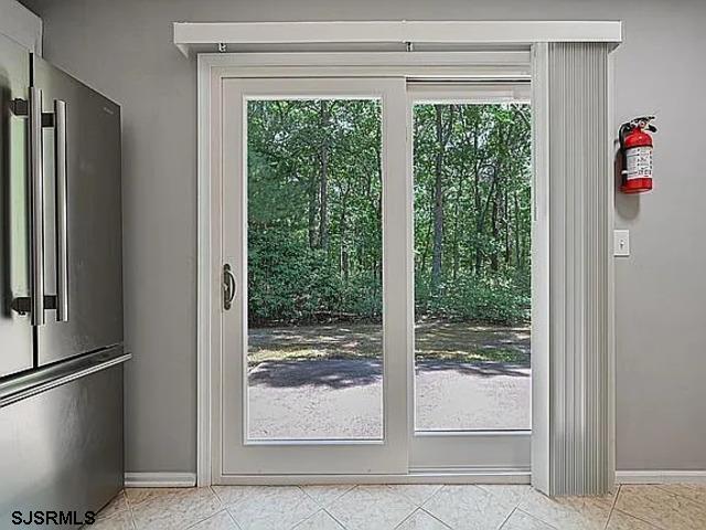 Building Photo - 183 Patriots Ct