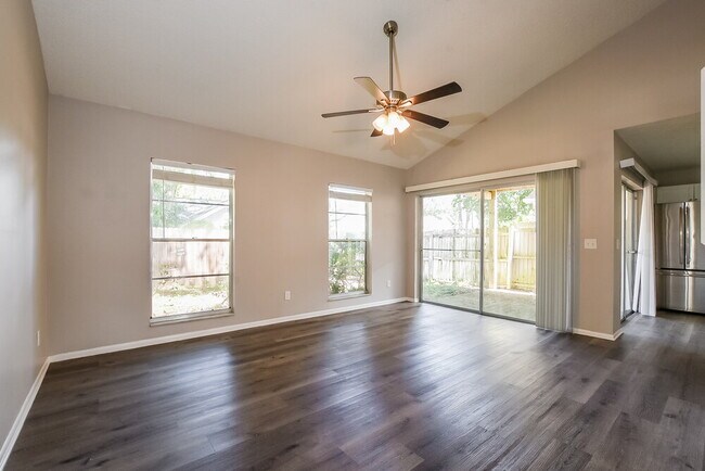 Building Photo - 1275 Pin Oak Dr