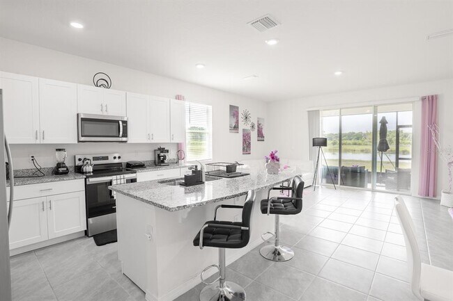 Building Photo - 1456 Isleta Lp