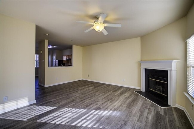 Building Photo - 2247 Landing Ridge Dr