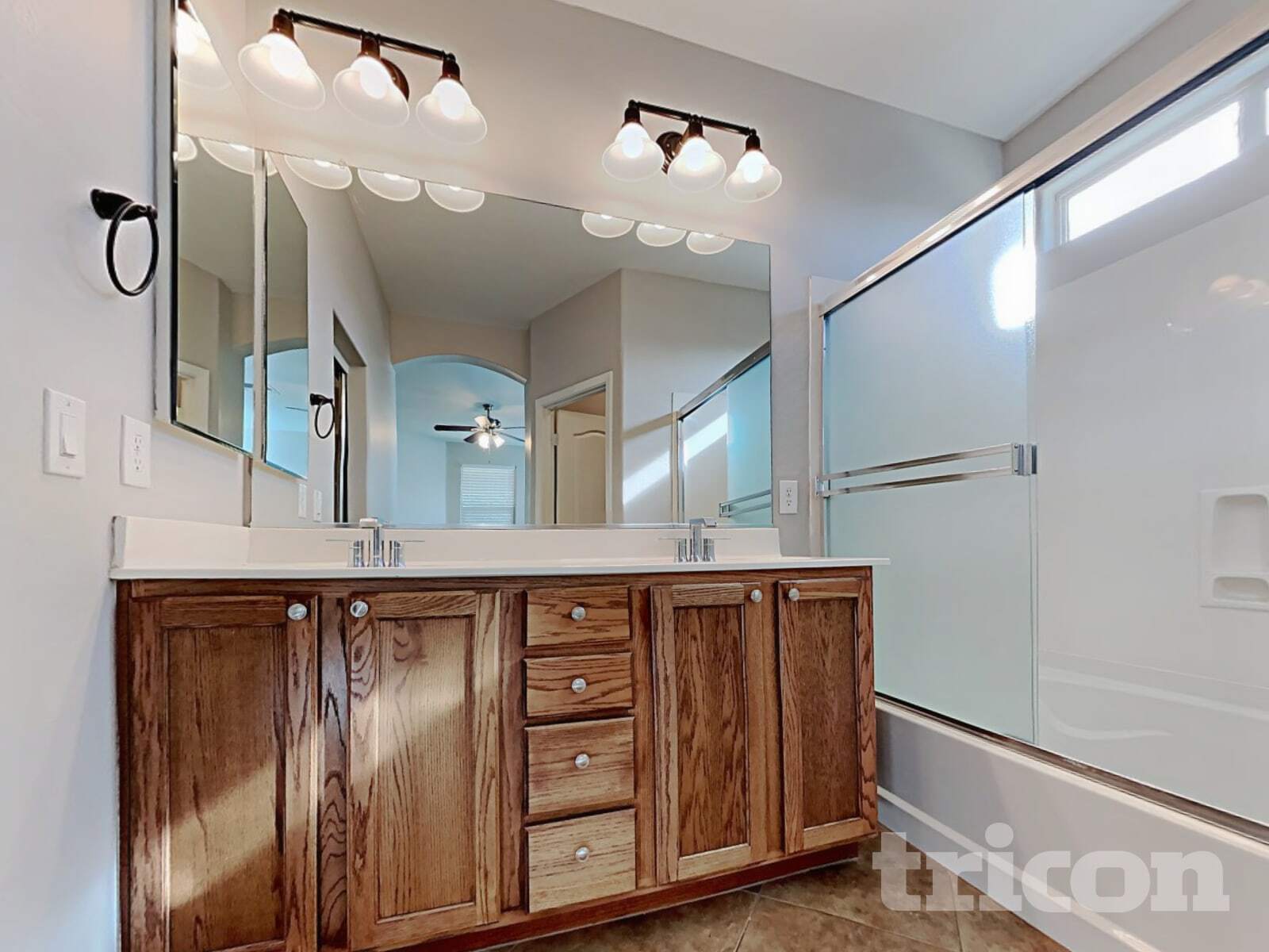 Building Photo - 18253 W Eva St