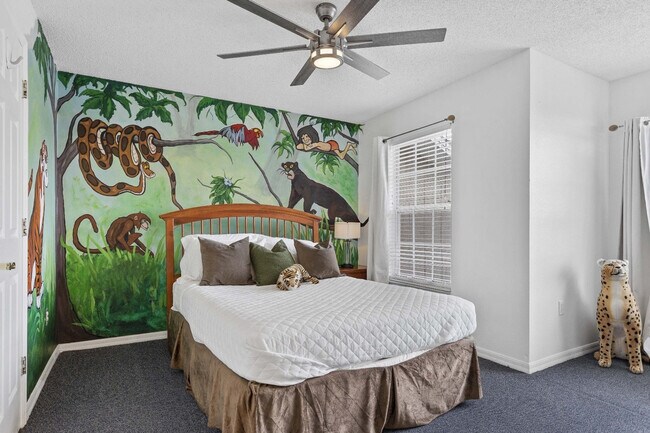 Building Photo - 7902 Silver Bass Ct