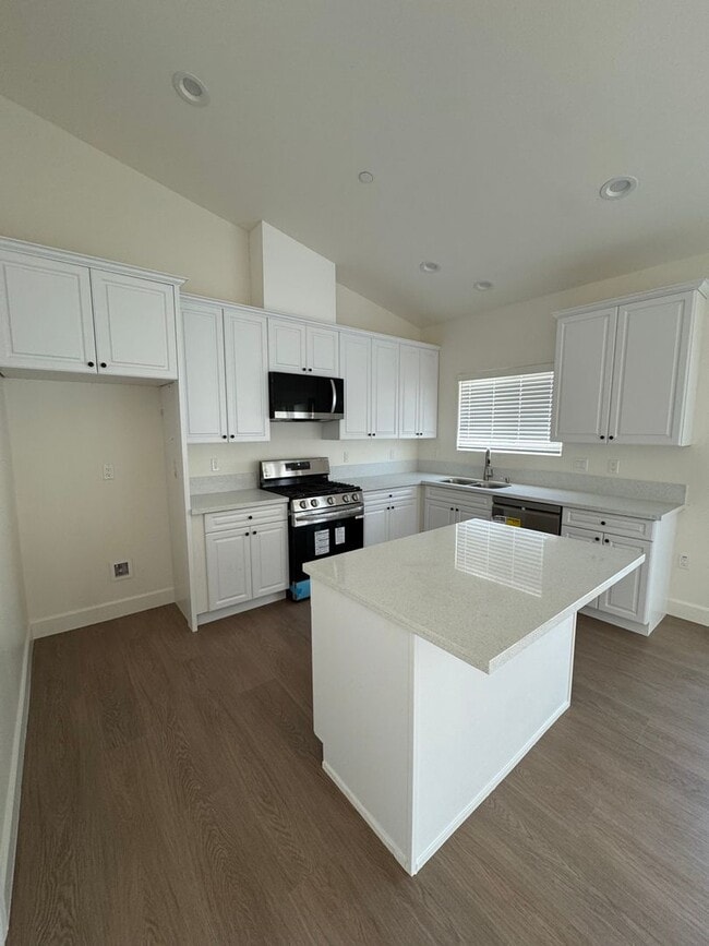 Building Photo - Affordable Housing Welcome