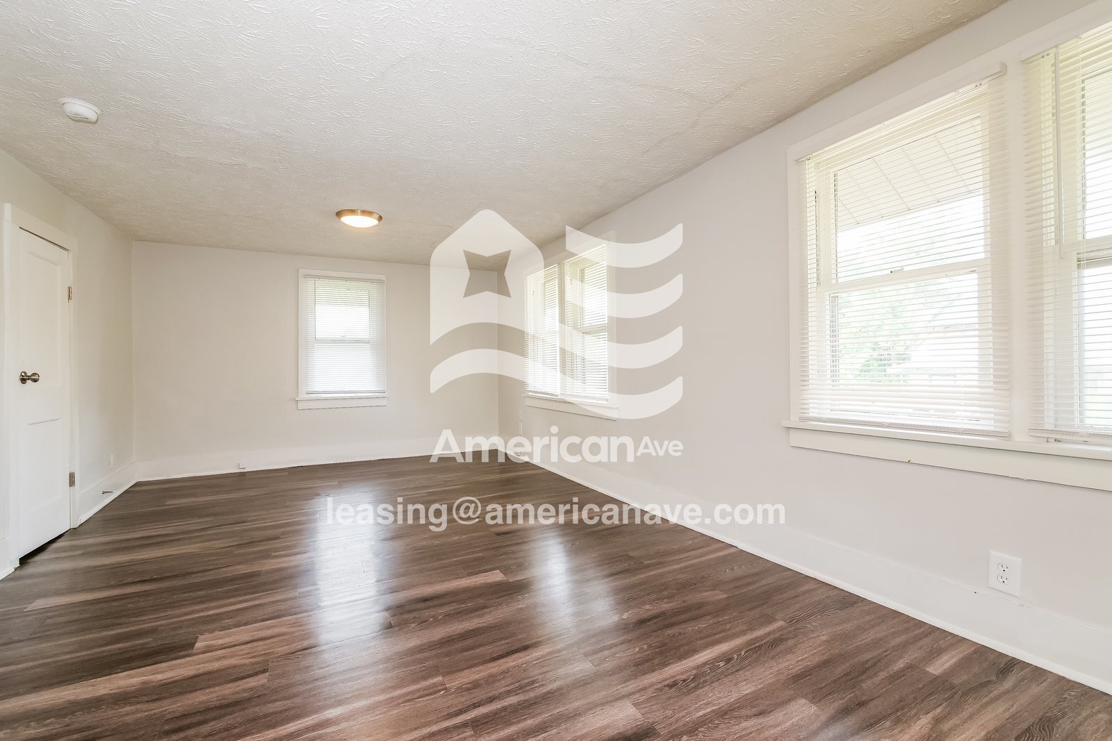 Building Photo - 1607 Military Ave