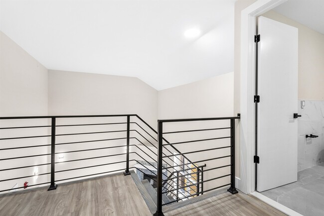 Building Photo - 212 70th St
